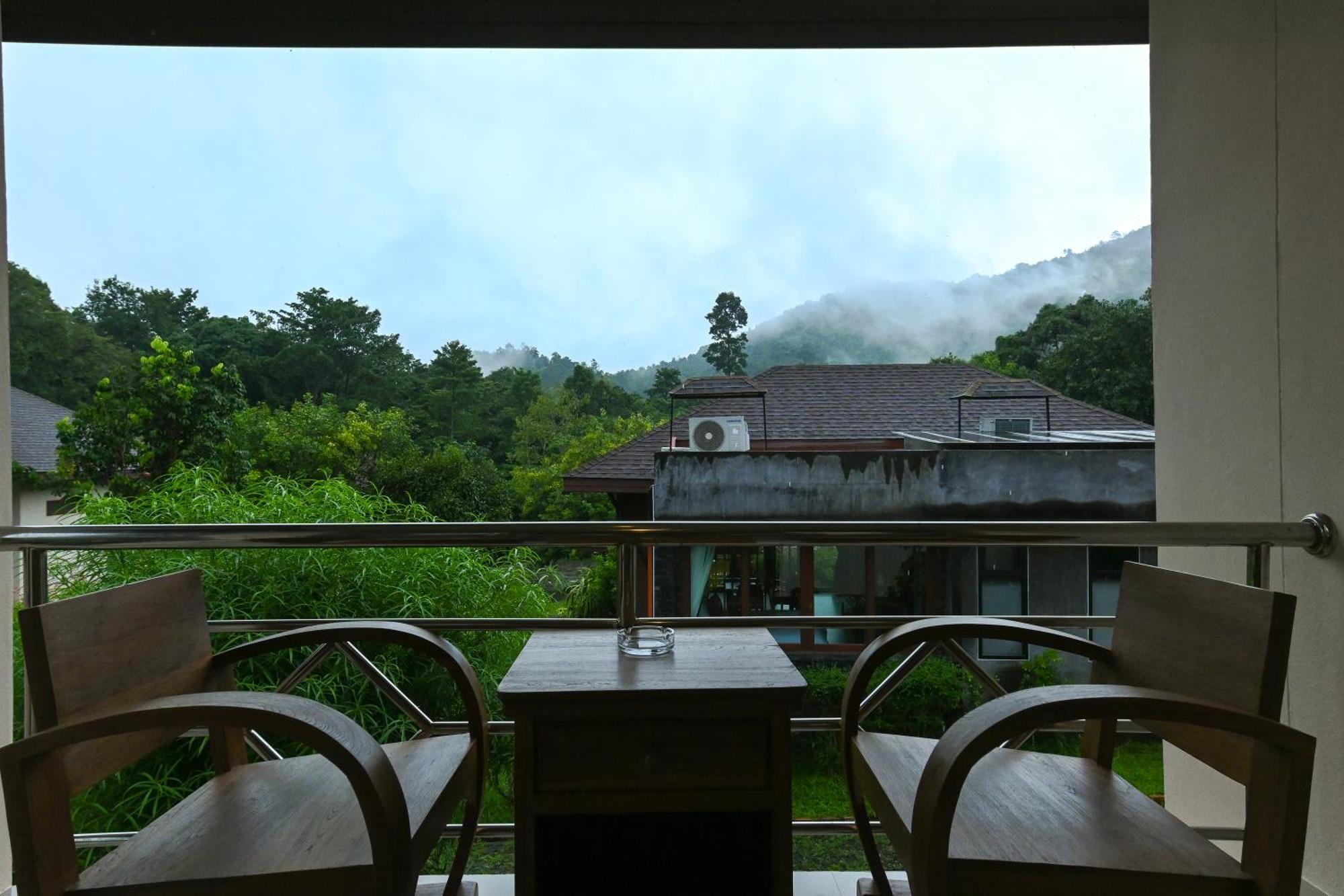 Cascade Tara Hotel Na Mueang Værelse billede