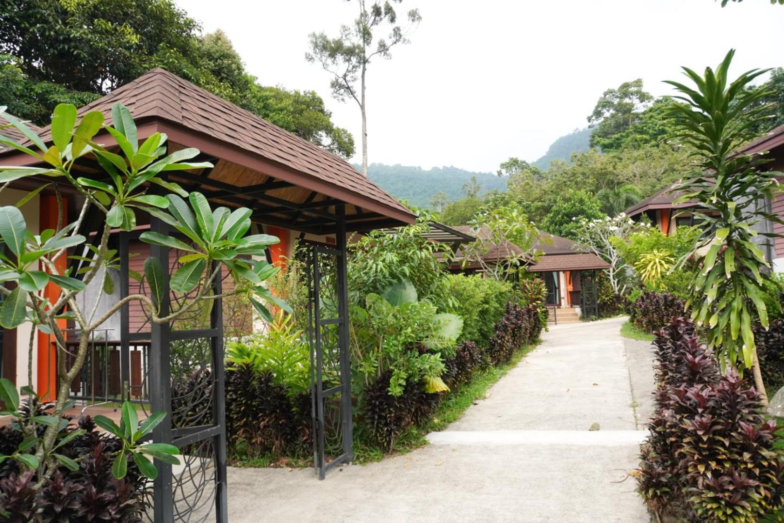 Cascade Tara Hotel Na Mueang Eksteriør billede
